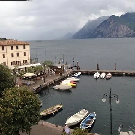 Charmante Front * Malcesine