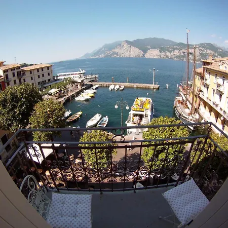 Charmante Front Malcesine
