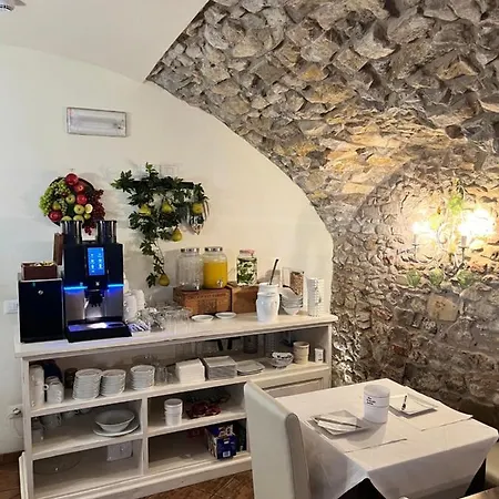 Apartment Charmante Front Malcesine